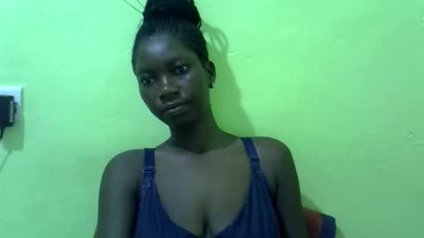sweet_cherie1 online show from February 16, 2026, 1:24 am