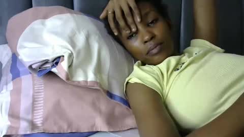 sweet_freaky online show from April 11, 2026, 6:40 am