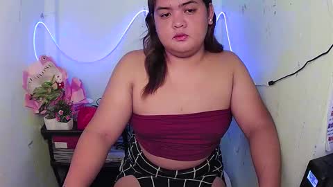 sweet_frex123 online show from October 12, 2025, 7:29 am