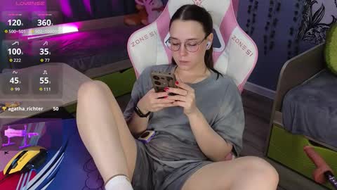 Alice online show from October 24, 2025, 3:58 am