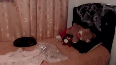 Hannah online show from October 14, 2025, 9:10 am