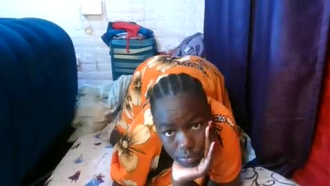 sweet_hennessey online show from June 5, 2026, 11:49 am
