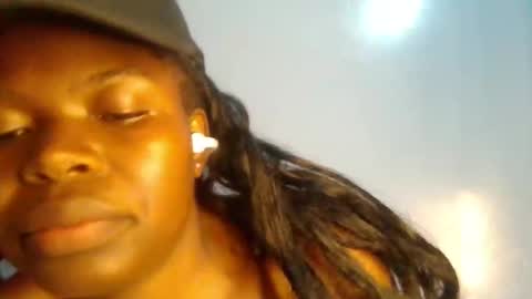 Snapshot of sweet_jamiie chatting on September 28, 2025, 6:52 am jay online show from September 28, 2025, 6:52 am