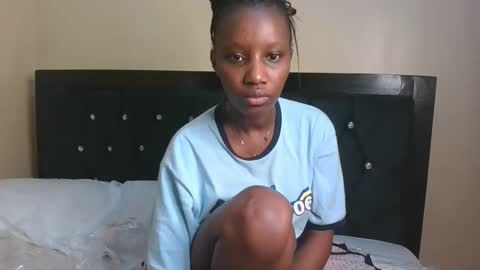 sexyy online show from November 8, 2025, 10:48 am