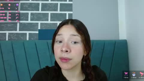 sweet_kitty_05 online show from March 24, 2026, 10:37 pm