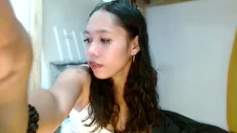 sweet_ky online show from February 23, 2026, 3:15 am