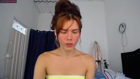 Lady online show from February 17, 2025, 3:20 pm