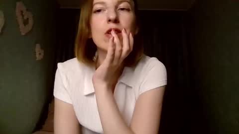 Snapshot of sweet_lilbunny chatting on October 14, 2025, 2:18 pm sweet_lilbunny online show from October 14, 2025, 2:18 pm