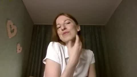 Snapshot of sweet_lilbunny chatting on October 15, 2025, 4:07 pm sweet_lilbunny online show from October 15, 2025, 4:07 pm