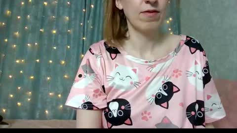sweet_lilbunny online show from January 8, 2026, 4:31 pm
