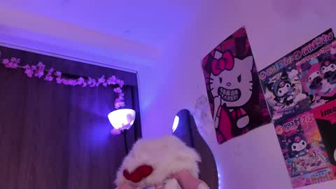 sweet_lilly_sweet online show from February 6, 2025, 4:31 am