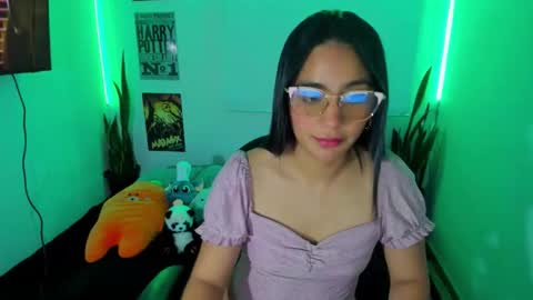 Lina online show from March 10, 2026, 1:10 am