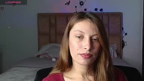 sweet_moon_v_ online show from January 13, 2026, 11:10 pm