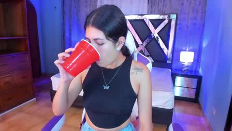 Snapshot of sweet_musee chatting on September 23, 2025, 12:08 pm Sweet musee online show from September 23, 2025, 12:08 pm