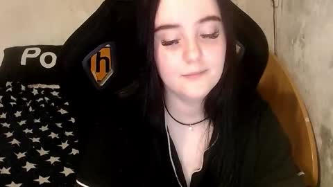 sweet_my_dream online show from February 16, 2026, 5:20 pm