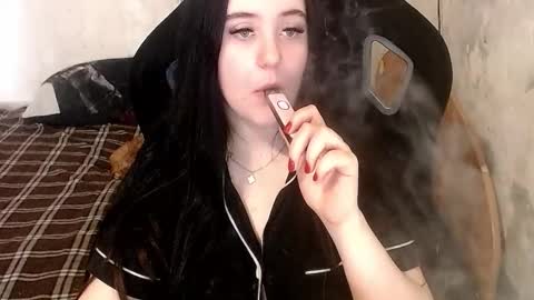 sweet_my_dream online show from February 25, 2026, 12:26 pm