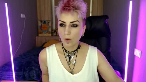 sweet_n_strong online show from January 9, 2026, 7:44 am