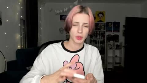 kira online show from February 12, 2026, 5:30 pm