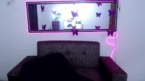 sweet_poison_666 online show from December 2, 2025, 11:00 pm