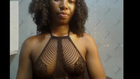 Snapshot of sweet_puna chatting on January 20, 2025, 6:10 pm Nancy online show from January 20, 2025, 6:10 pm