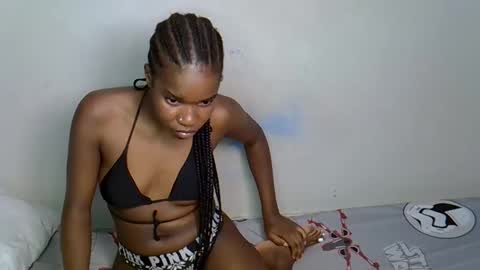 sweet_sheee online show from January 10, 2026, 6:37 am