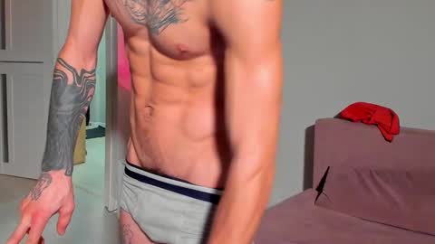 sweet_smith8 online show from January 22, 2025, 6:41 pm