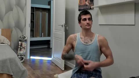 sweet_smith8 online show from December 4, 2025, 10:51 pm