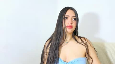sweet_sophie_7 online show from October 4, 2025, 4:54 am