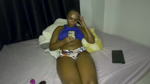 Nina online show from February 24, 2026, 7:12 pm