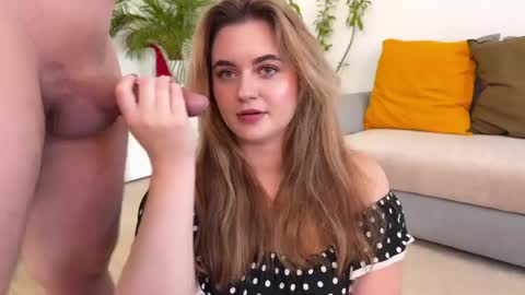 ViolaandVince online show from April 18, 2026, 4:11 pm