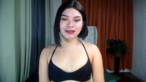 sweet_trexie online show from April 5, 2026, 12:52 am