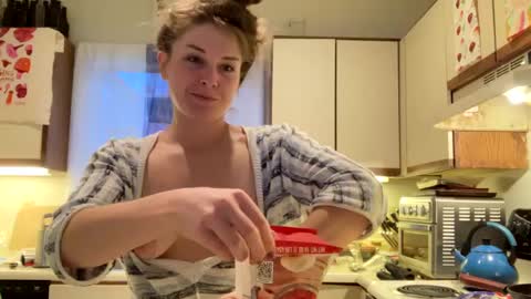 Heidi Brenner - Please check bio for schedule  FAQ online show from February 20, 2025, 10:59 pm