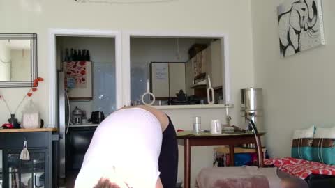 Heidi Brenner - Please check bio for schedule  FAQ online show from October 3, 2025, 1:08 pm