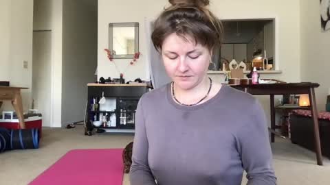 Snapshot of sweet_truffle chatting on June 4, 2026, 12:33 pm Heidi Brenner - Please check bio for schedule FAQ online show from June 4, 2026, 12:33 pm