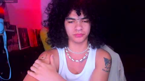 Steven independent model online show from March 1, 2025, 2:59 am