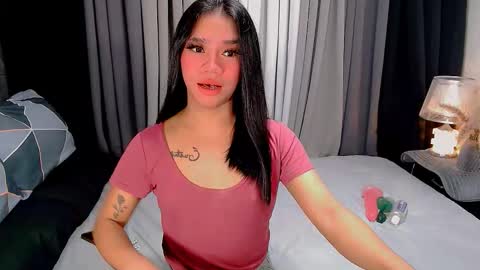 bea takashi  online show from December 5, 2025, 9:18 am