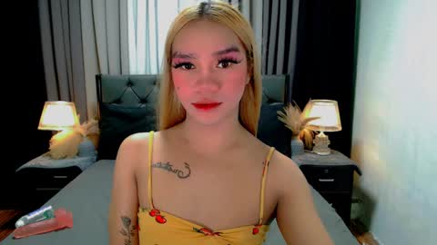 Snapshot of sweet_zoey12 chatting on April 30, 2026, 9:37 am bea takashi online show from April 30, 2026, 9:37 am