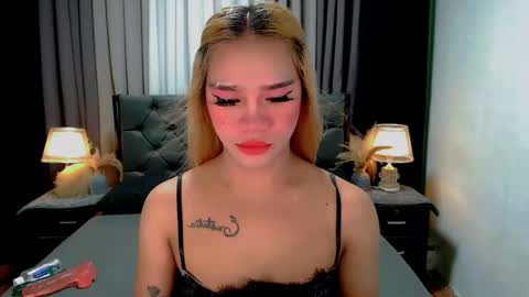 Snapshot of sweet_zoey12 chatting on May 21, 2026, 9:38 am bea takashi online show from May 21, 2026, 9:38 am