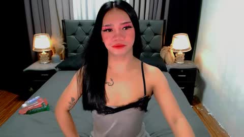 Snapshot of sweet_zoey12 chatting on June 5, 2026, 9:48 am bea takashi online show from June 5, 2026, 9:48 am