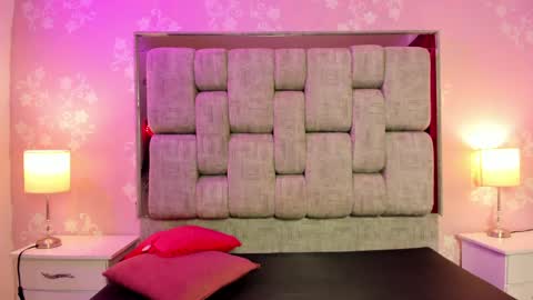 SweetAlana online show from April 16, 2026, 4:46 am