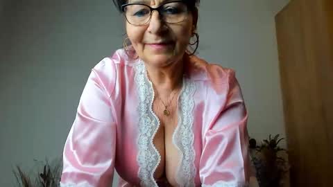 Viorica online show from April 9, 2026, 6:19 am