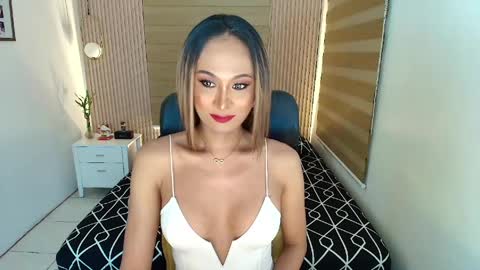BEA sweetgirl online show from May 15, 2026, 2:24 pm