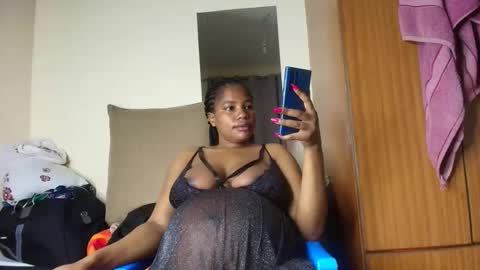 Sweetateka online show from December 22, 2025, 5:21 pm