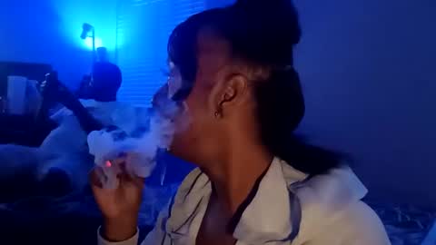 Snapshot of sweetaztea chatting on March 3, 2025, 1:10 am sweetaztee online show from March 3, 2025, 1:10 am