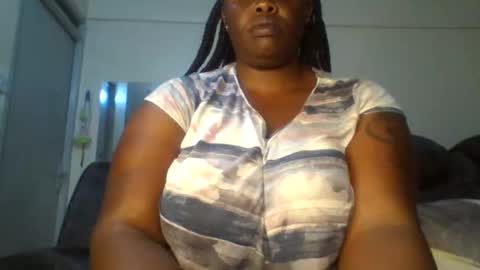 sweetbaby46 online show from September 8, 2025, 5:23 pm