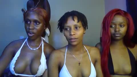 Snapshot of sweetbaby_30 chatting on April 17, 2026, 3:59 pm Sweetbaby 30 online show from April 17, 2026, 3:59 pm