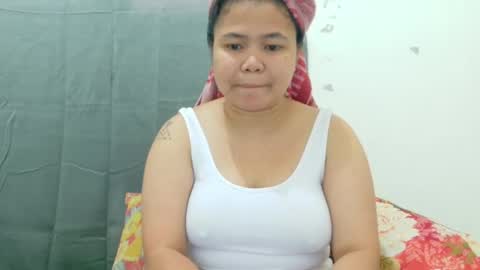 sweetbigtits_maria online show from March 16, 2026, 2:39 am