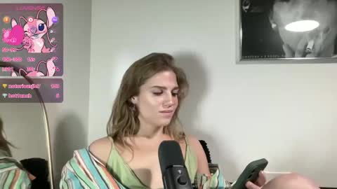 sweetcme online show from April 29, 2026, 2:15 am