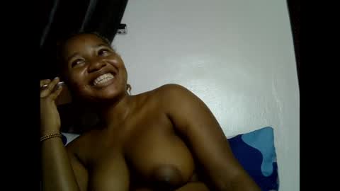 sweetcoochiex online show from April 19, 2026, 8:02 am