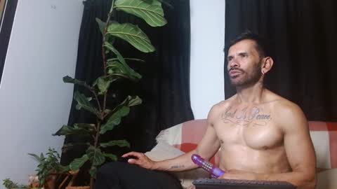 sweetday_19 online show from October 12, 2025, 1:48 am